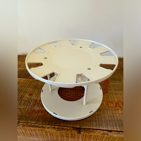 Vintage Rubbermaid Rotating Plate & Cup Carousel❤️☕️ - Picture 3 of 9